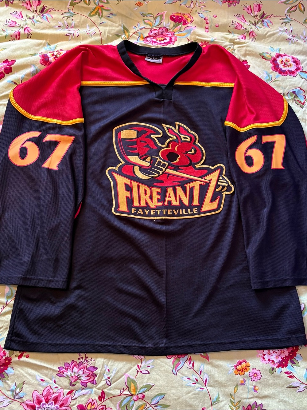Fayetteville FireAntz OT Sports Rob Sich #67 black red hockey jersey XL 31x27 EC